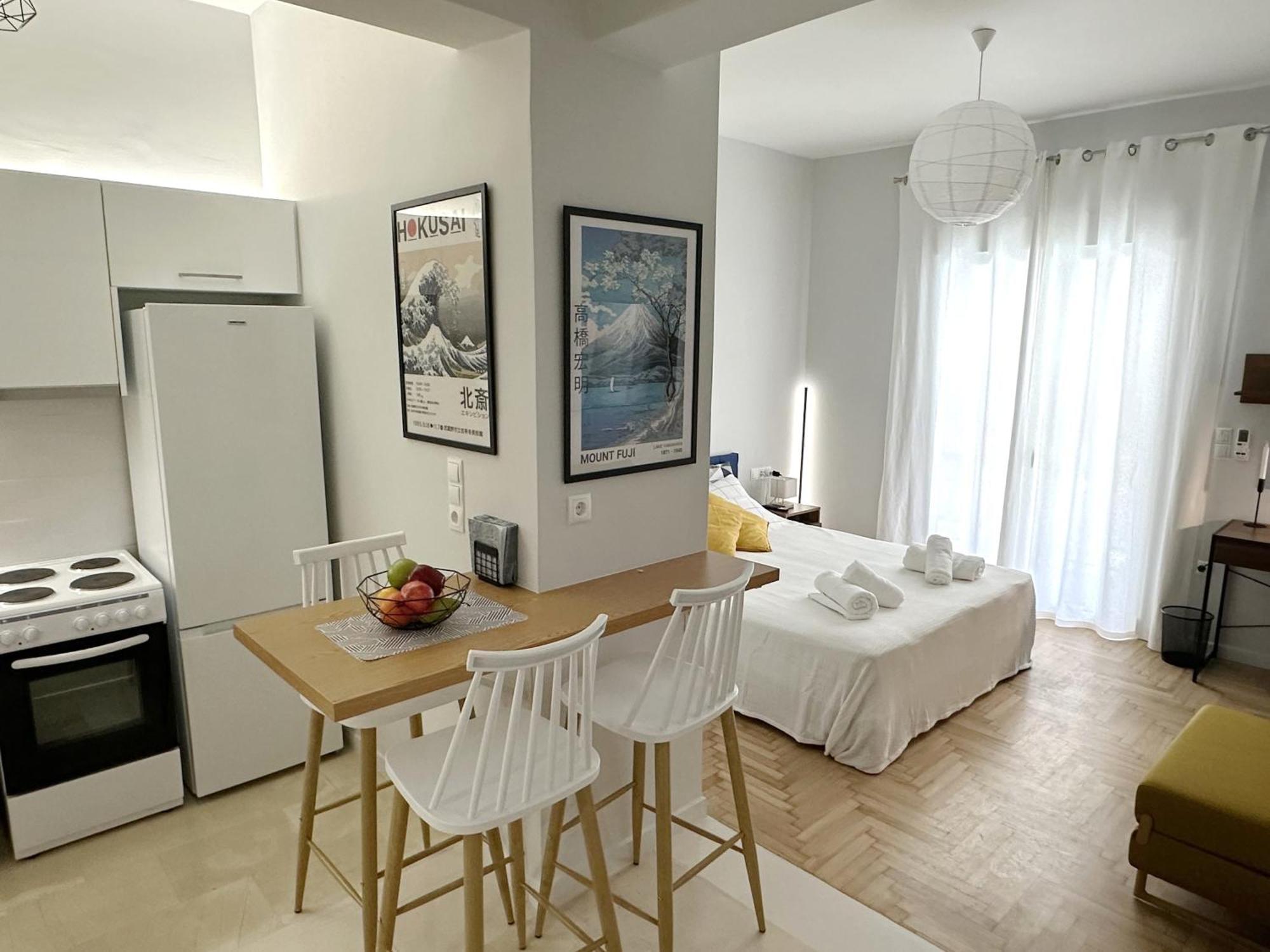 Stylish Nest - Location